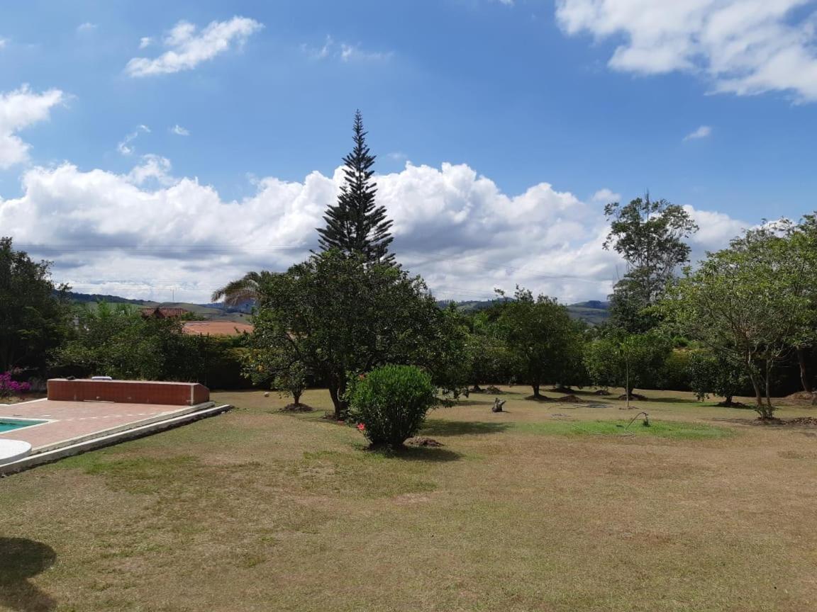 Finca Paraiso Calima Zewnętrze zdjęcie